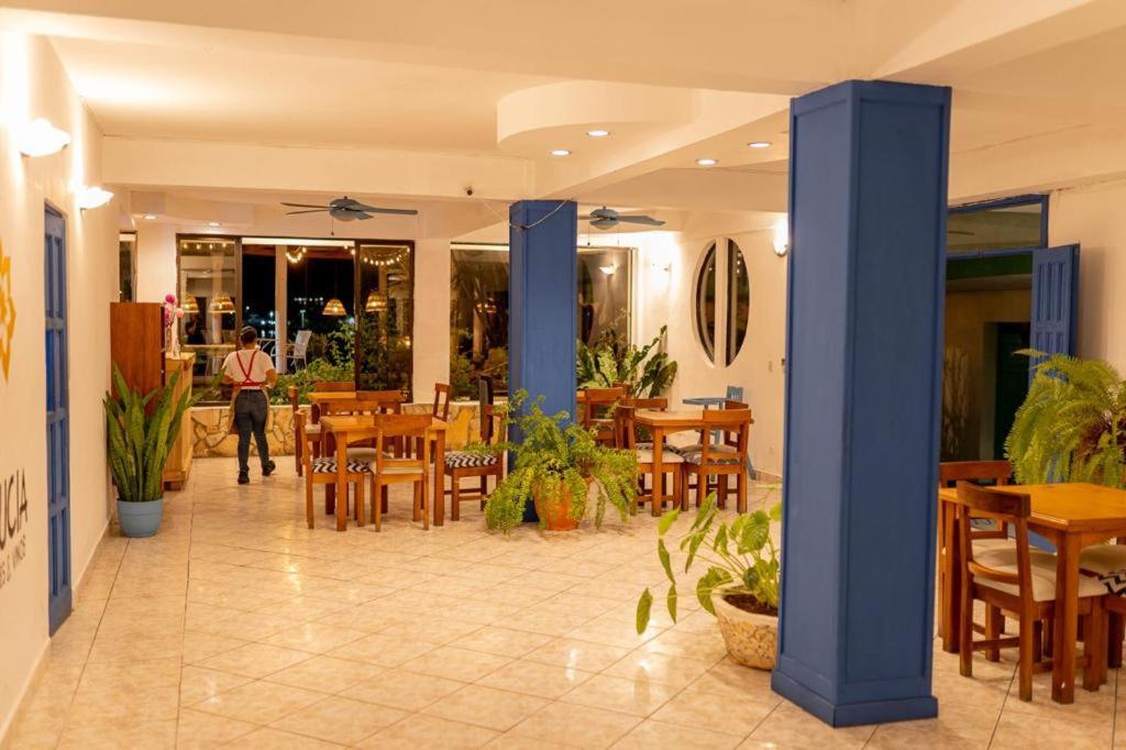 Hotel Sabana フローレス エクステリア 写真